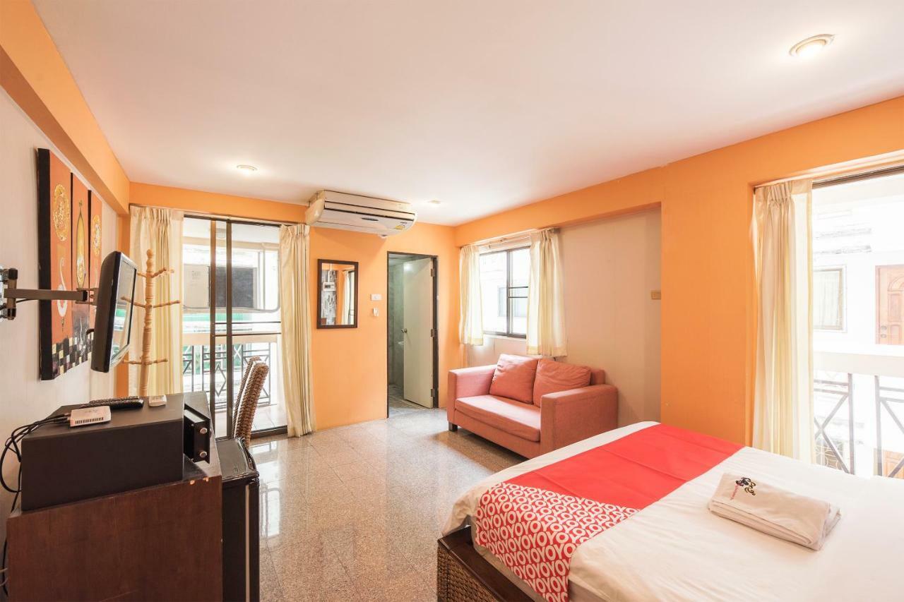 Oyo 110 Old Town Hotel Bangkok Luaran gambar